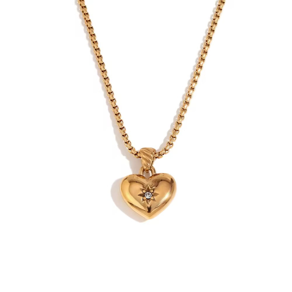 ETERNAL HEART CHARM NECKLACE