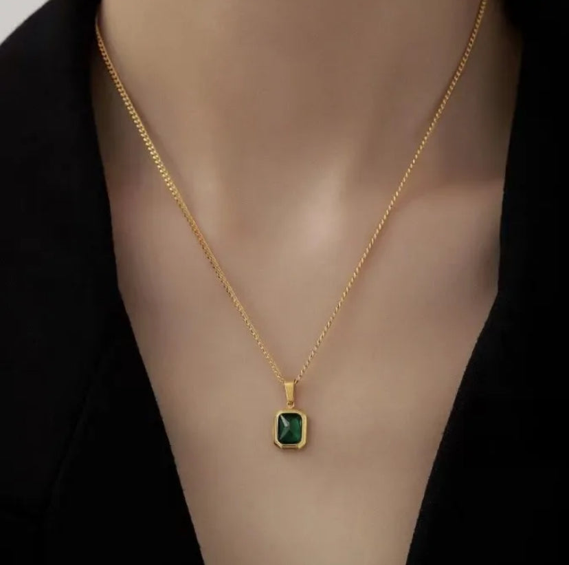 PRISM PENDANT