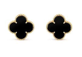 BLACK CLOVIEE STUDS