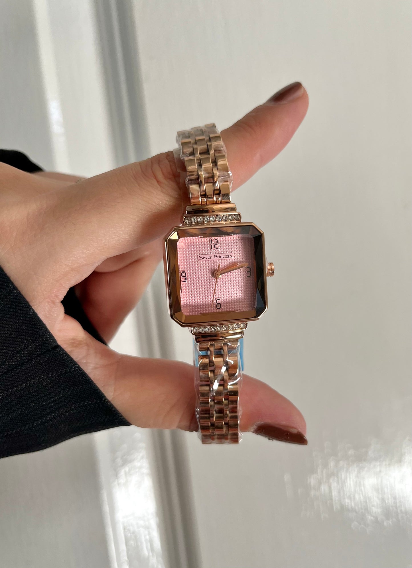 REGAL SQUARE WATCH (pink dail)