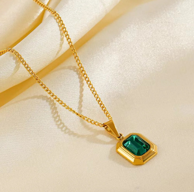 PRISM PENDANT