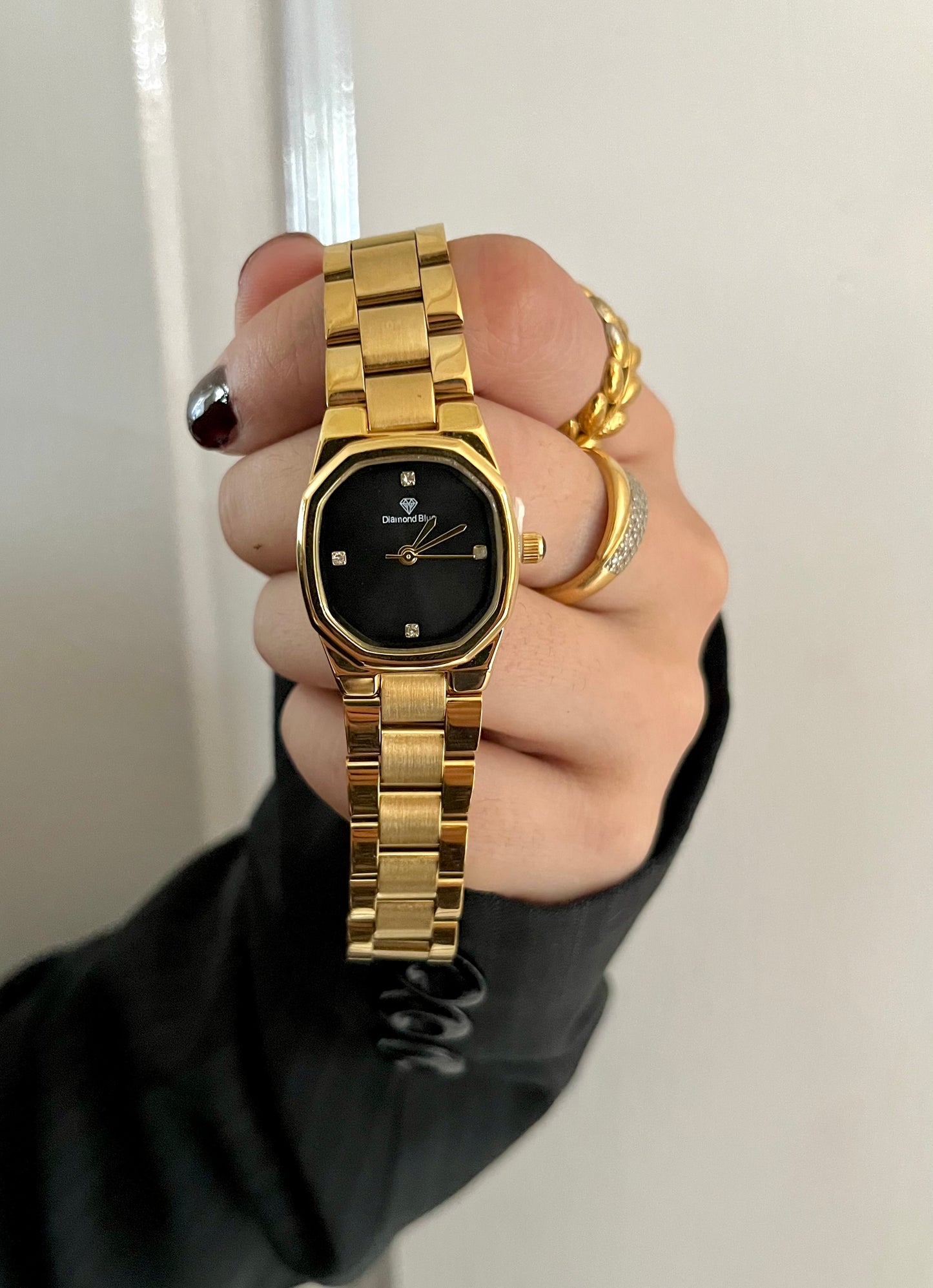 DIAMOND DUSK BLACK X GOLD WATCH