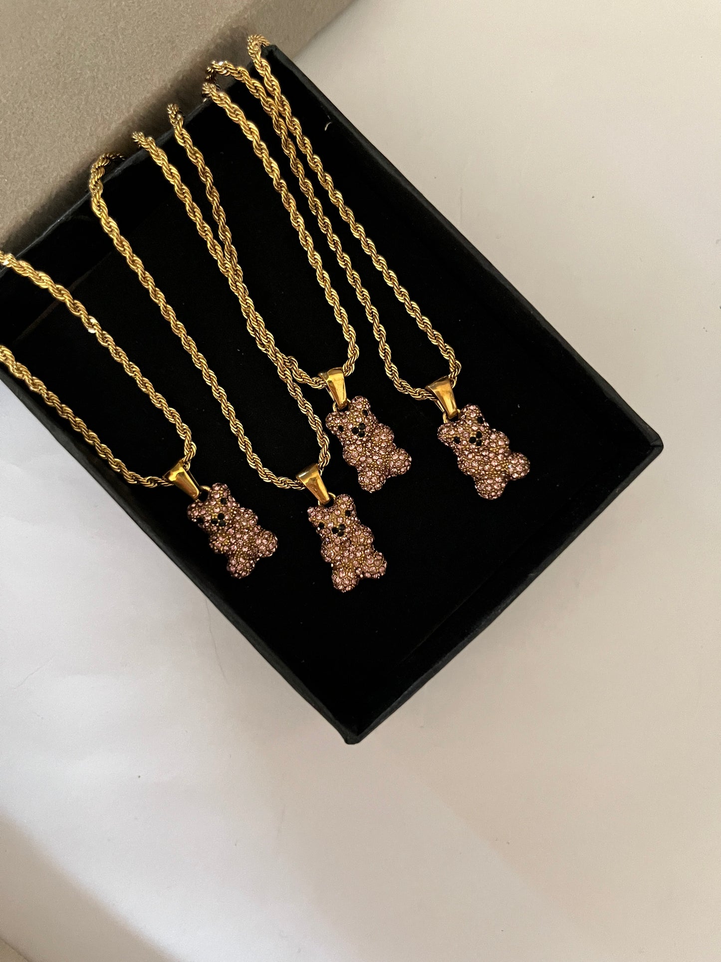 BEAR CHARM NECKLACE (Pink Stones)