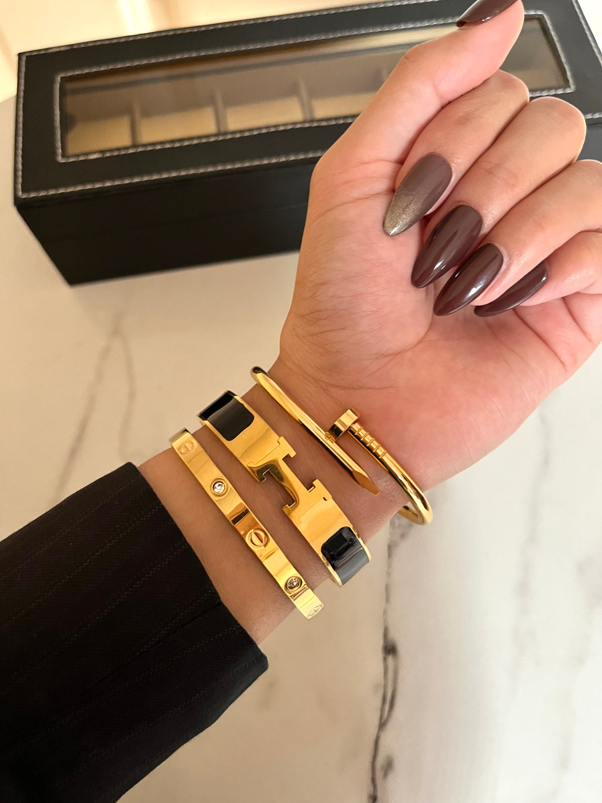Hermes black edit stack