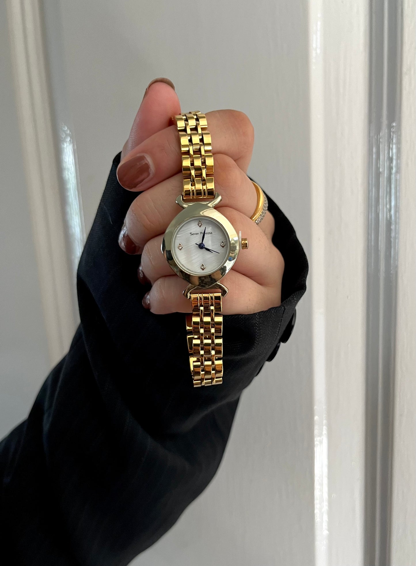 LUNAR GAZE WATCH