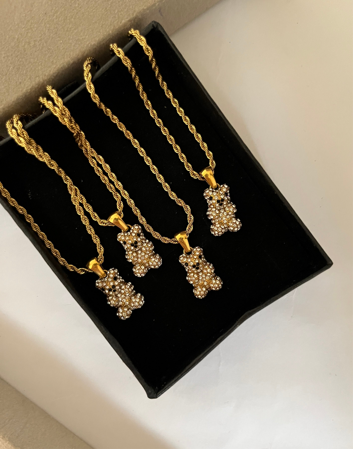 BEAR CHARM NECKLACE (White Stones)