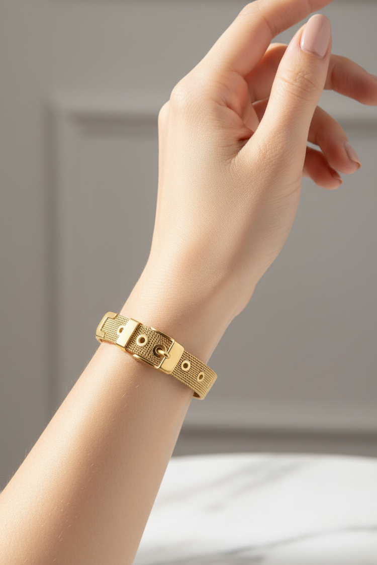 Numeral Gold Bracelet
