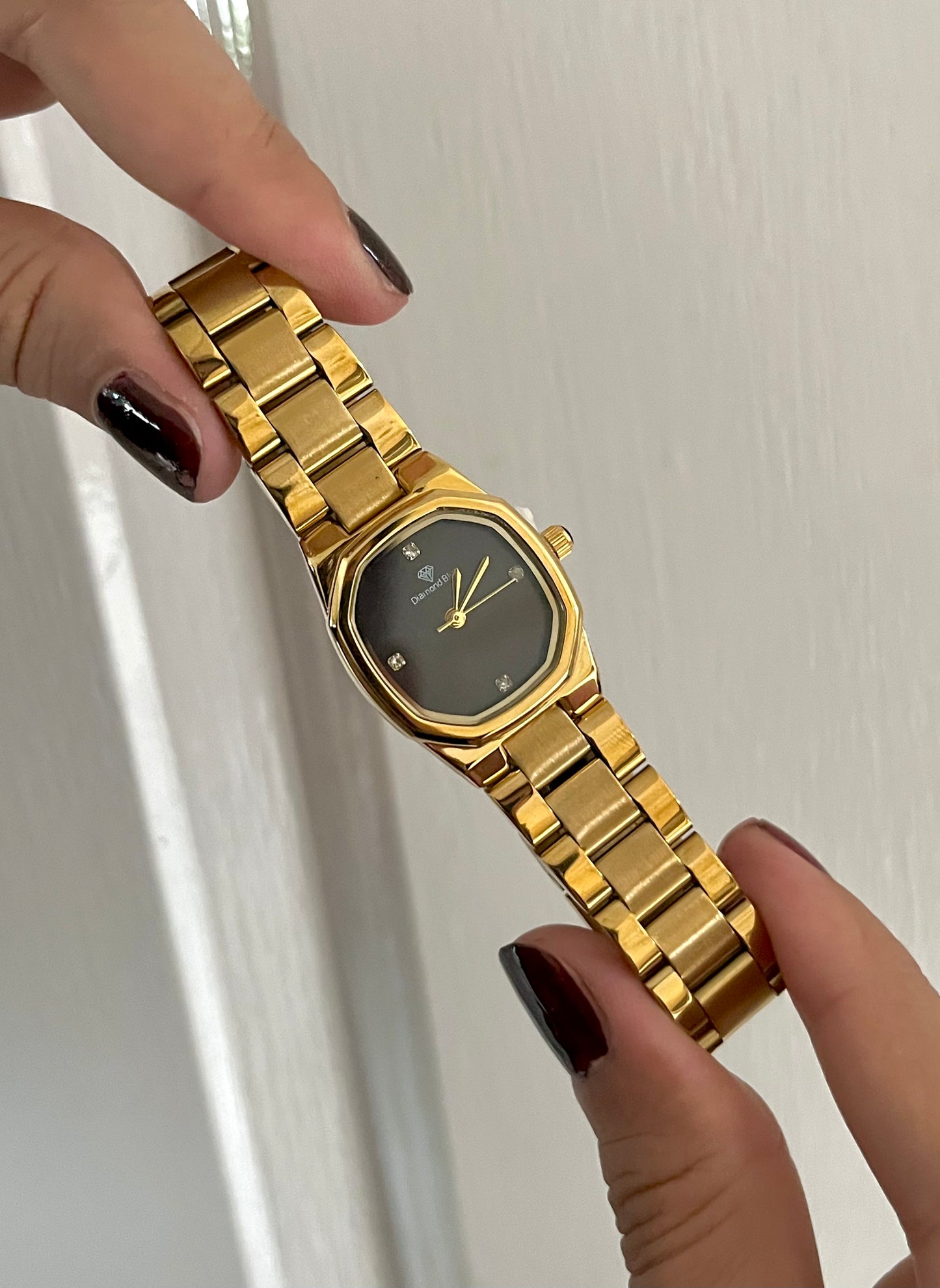 DIAMOND DUSK BLACK X GOLD WATCH