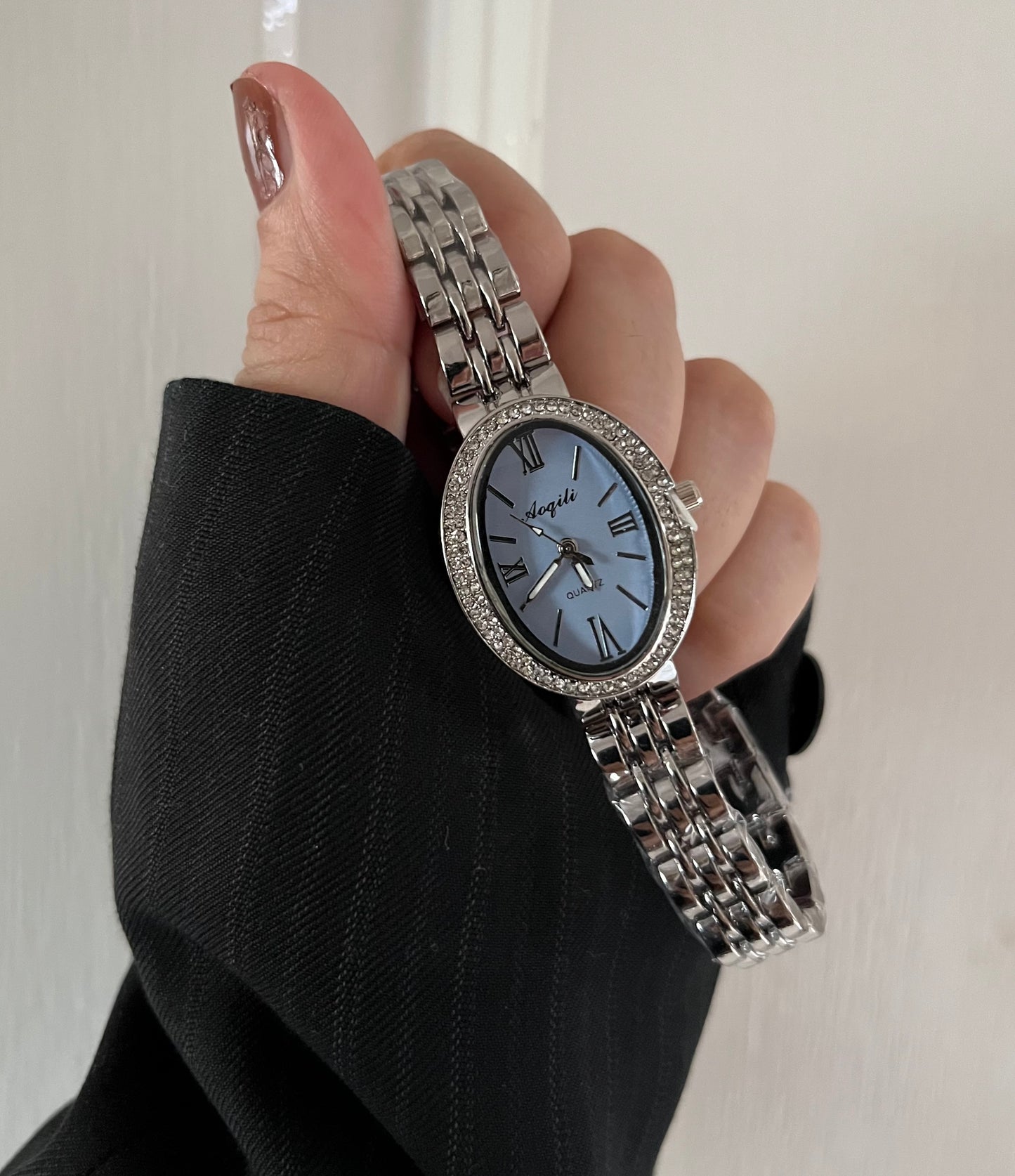ISABELLA OVAL LUXURY WATCH-Blue Dial