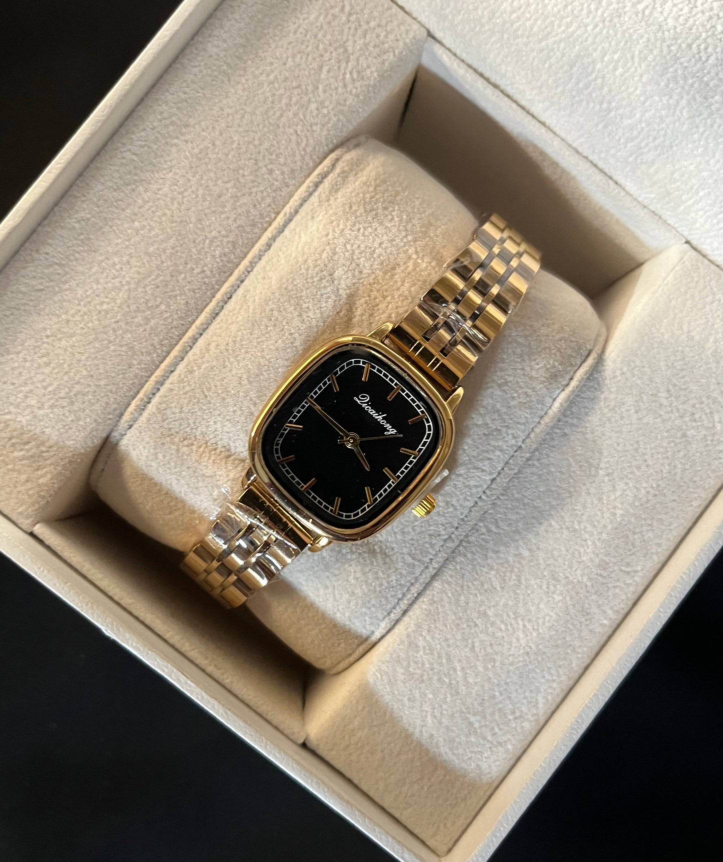 BlackGold Strap Watch