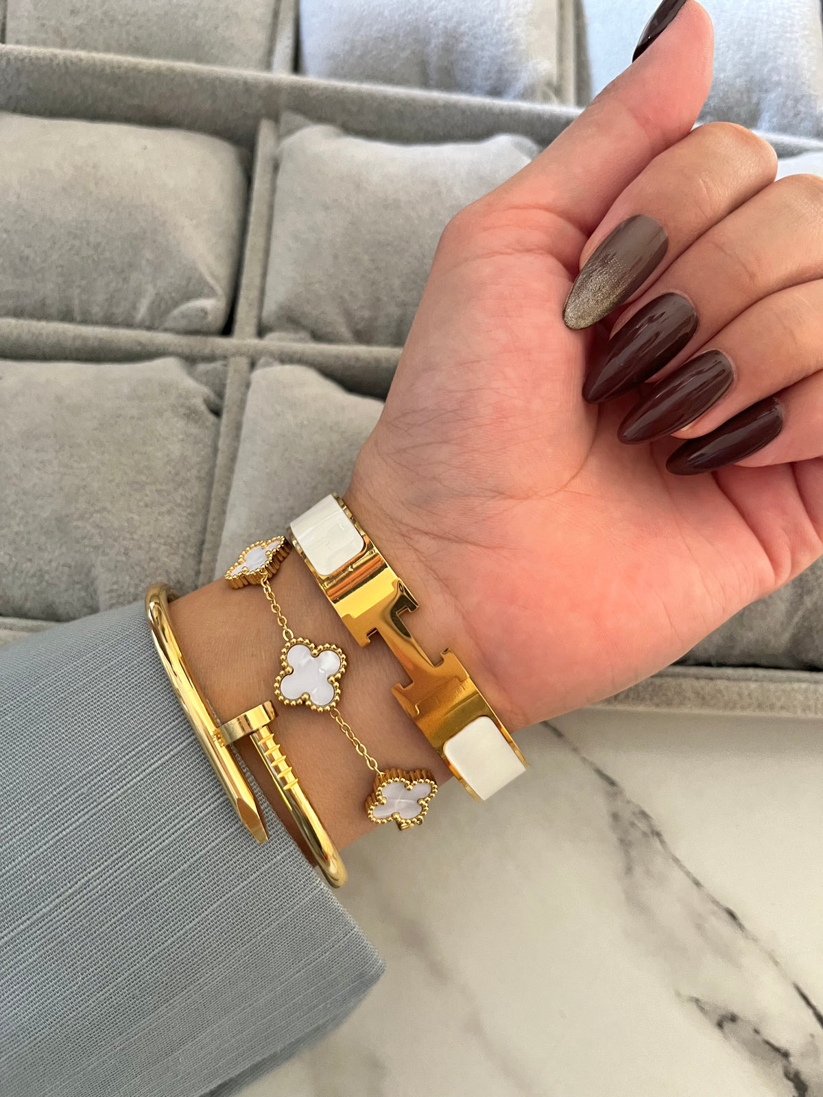 Hermes White Stack