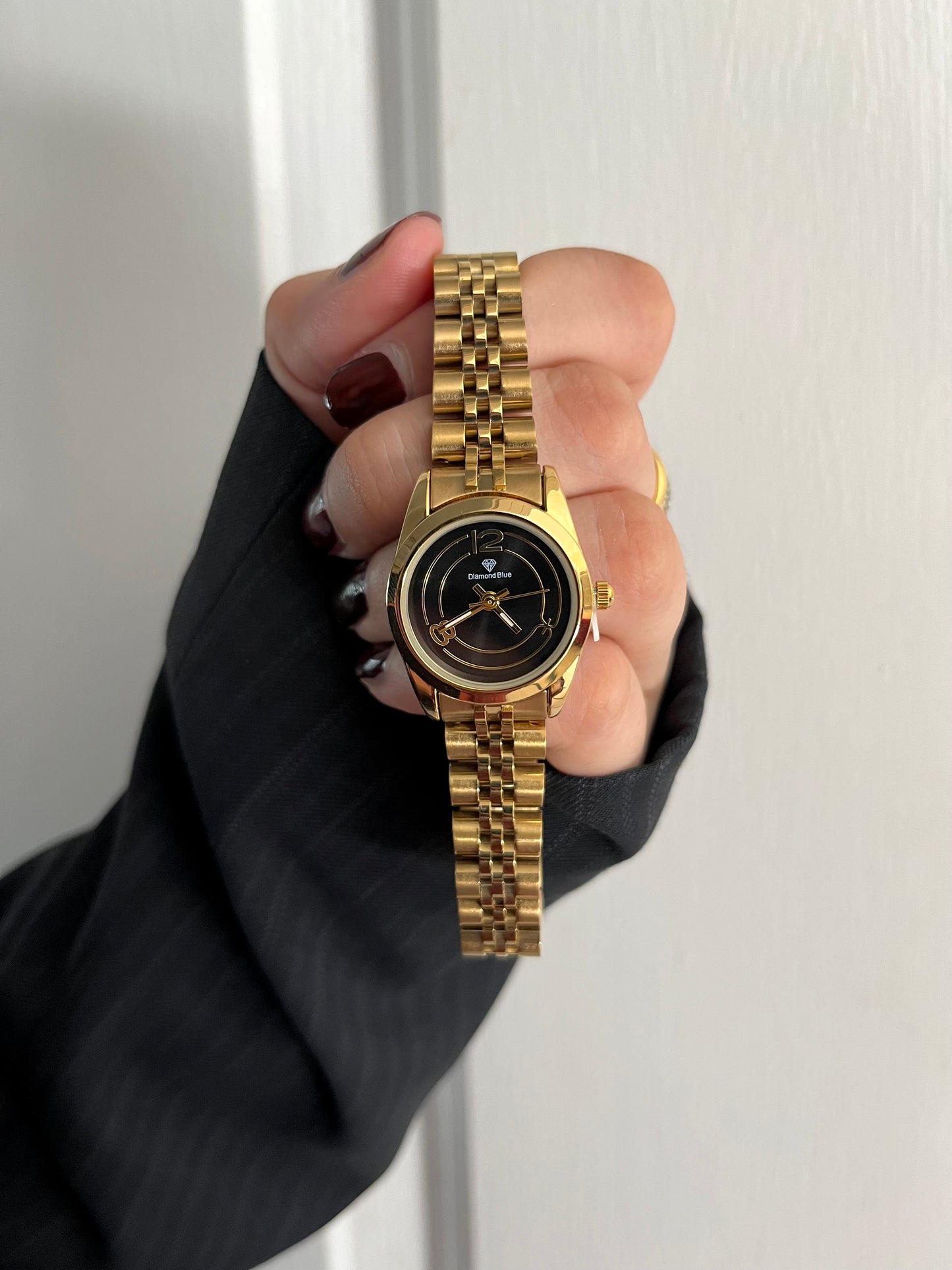 ✨EXCLUSIVE GOLD BRAIDED WATCH-Black Dial✨