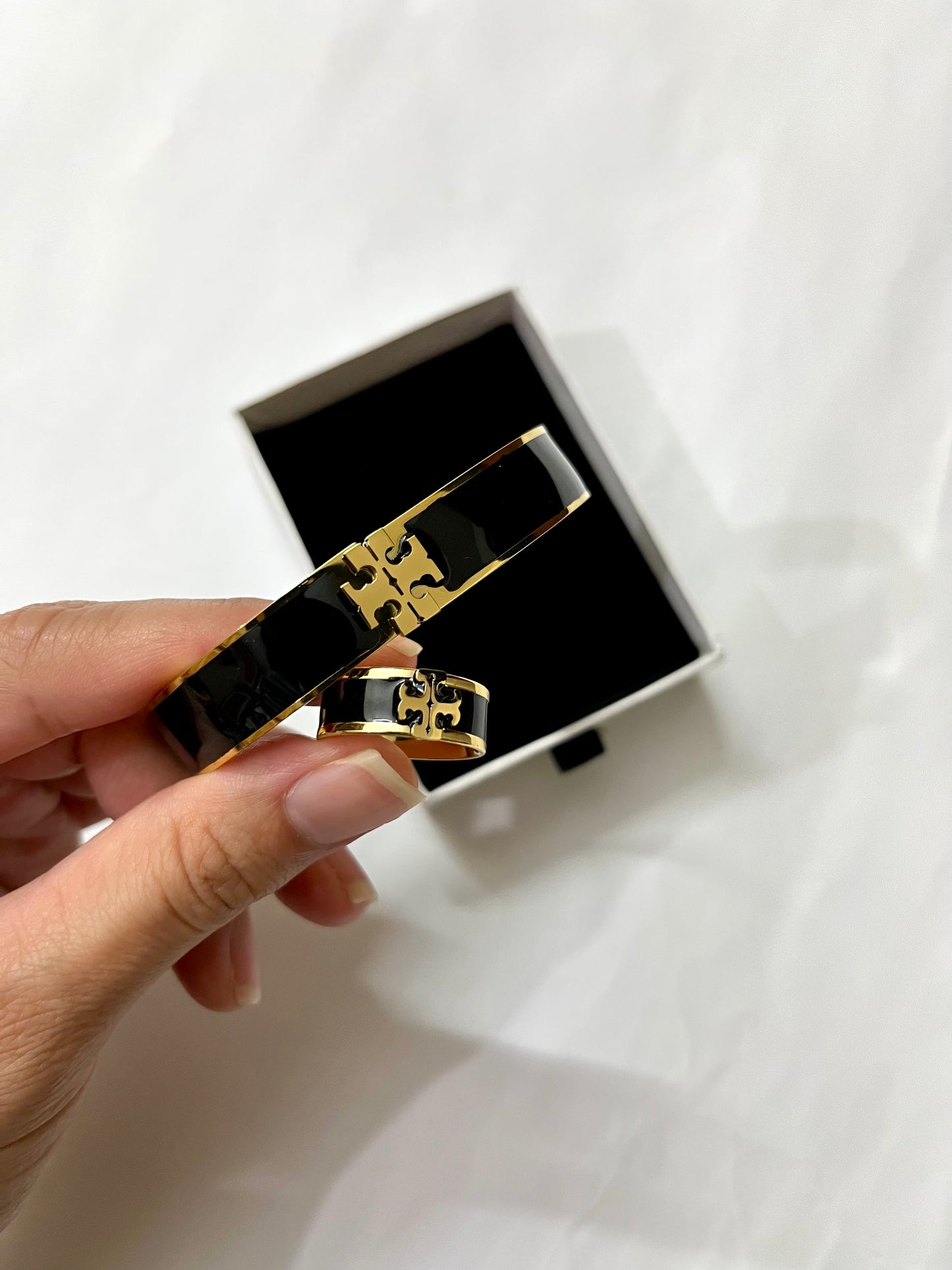 ✨Black Enamel Set✨