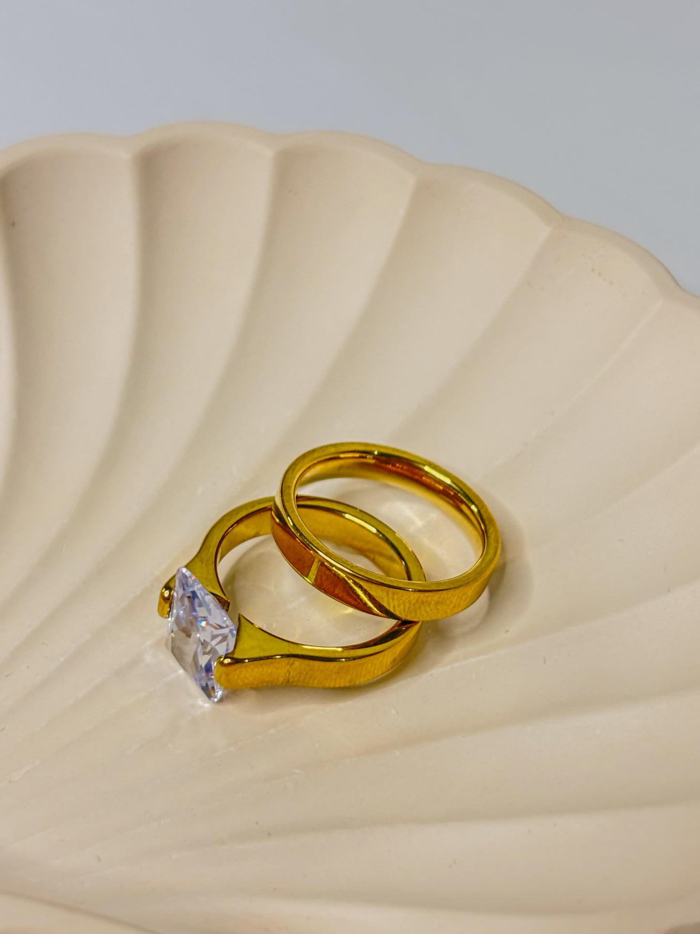 SQUARE CUT RINGS STACK