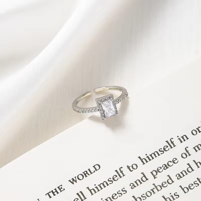OCEANS WHISPER RING