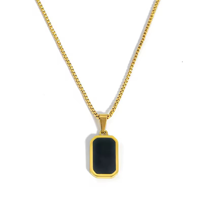 REGAL ELEGANCE NECKLACE