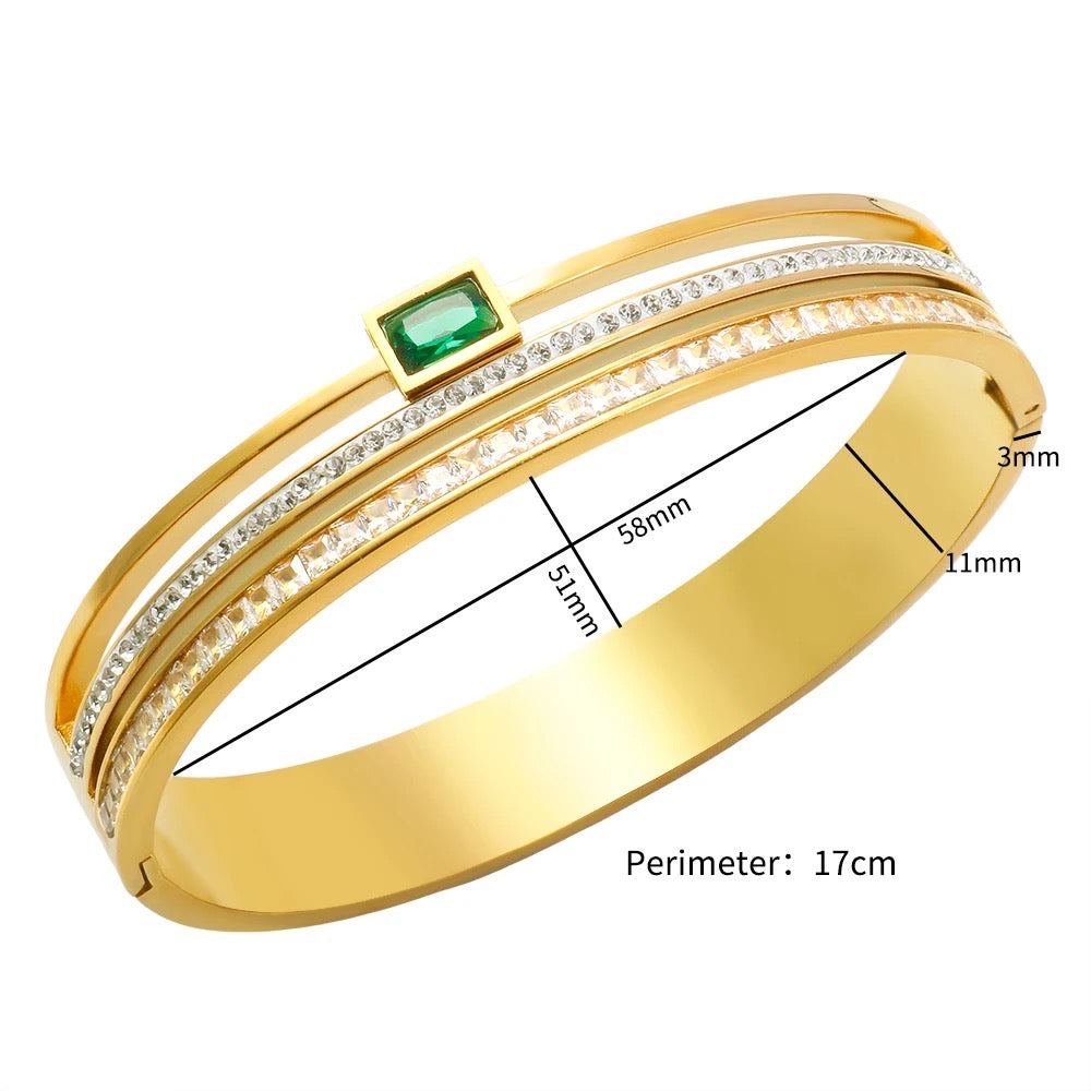 Greca Cuff Bangle
