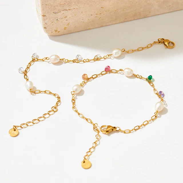 DAINTY BRACELET
