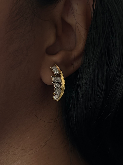 Aura Ear Crawlers