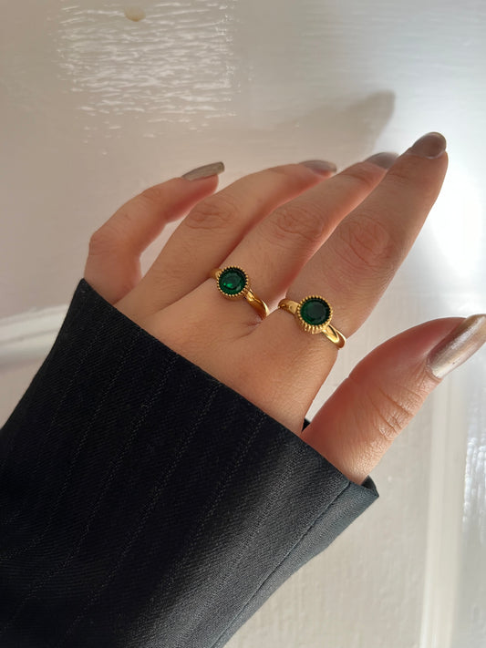 Emerald Gleam Ring