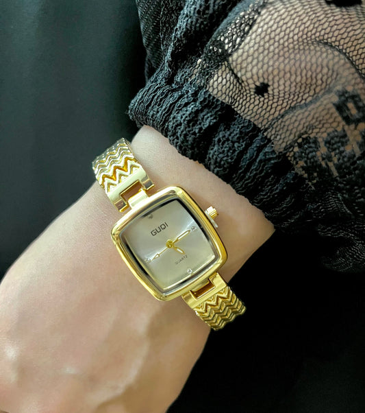 PERPETUAL WHITE DIAL WATCH-GOLD WHITE