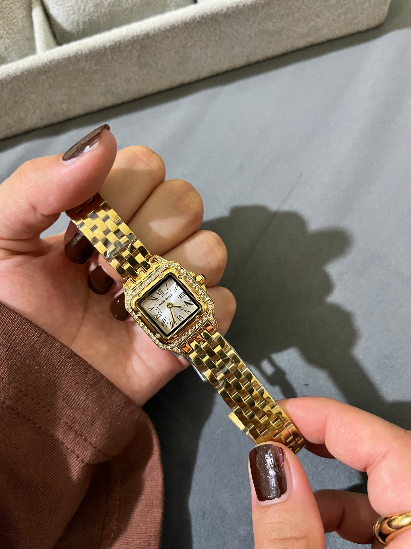 Panthere De Mains Watch