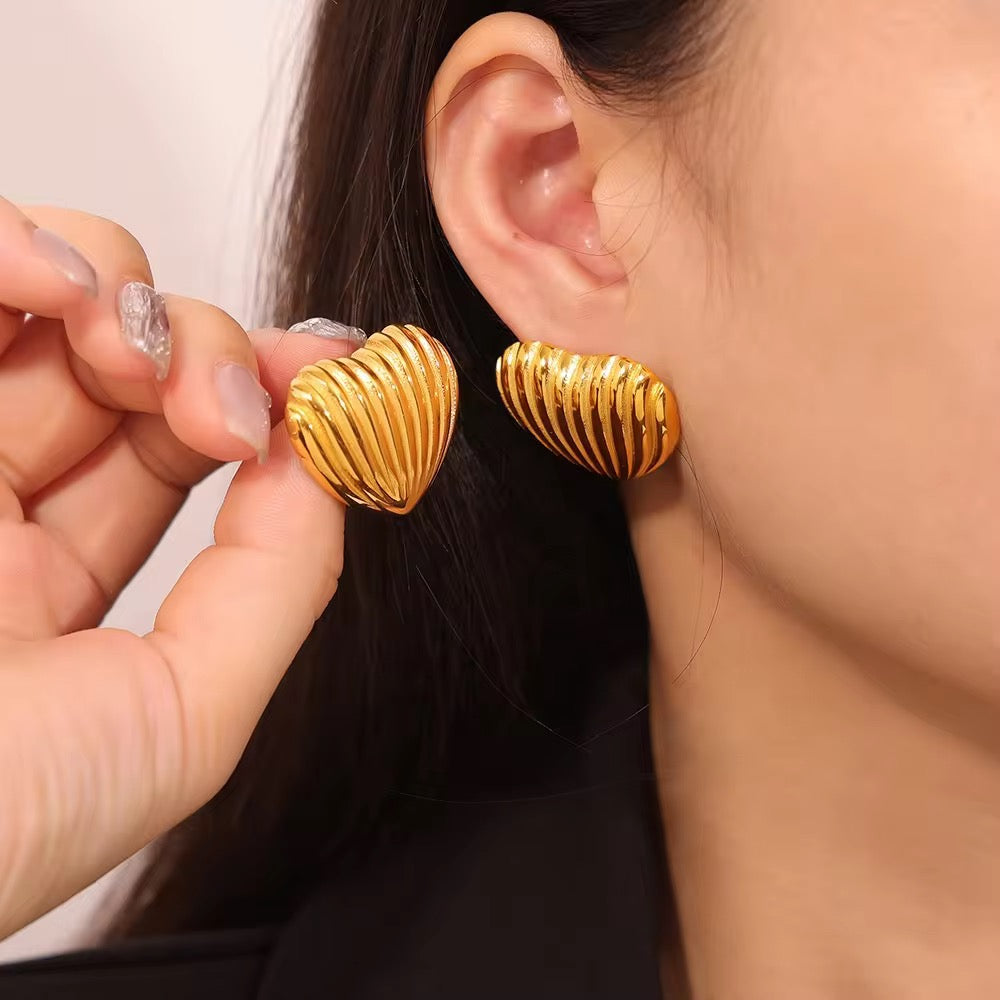 STRIPPED HEART EARRINGS