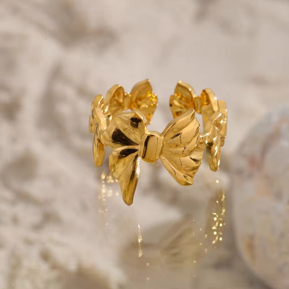 Aurelia Ring