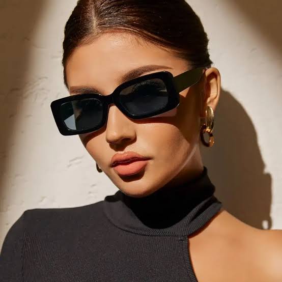 VINTAGE RETRO BLACK SHADES