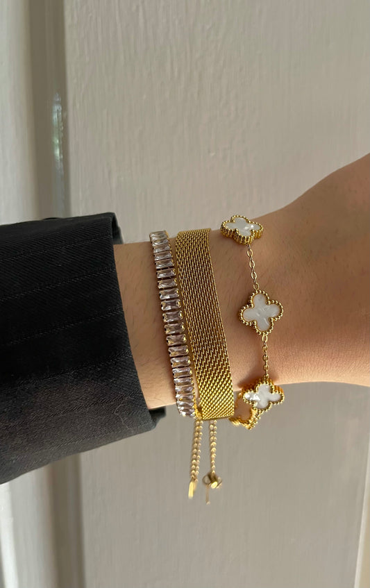 Aura 18K Stack