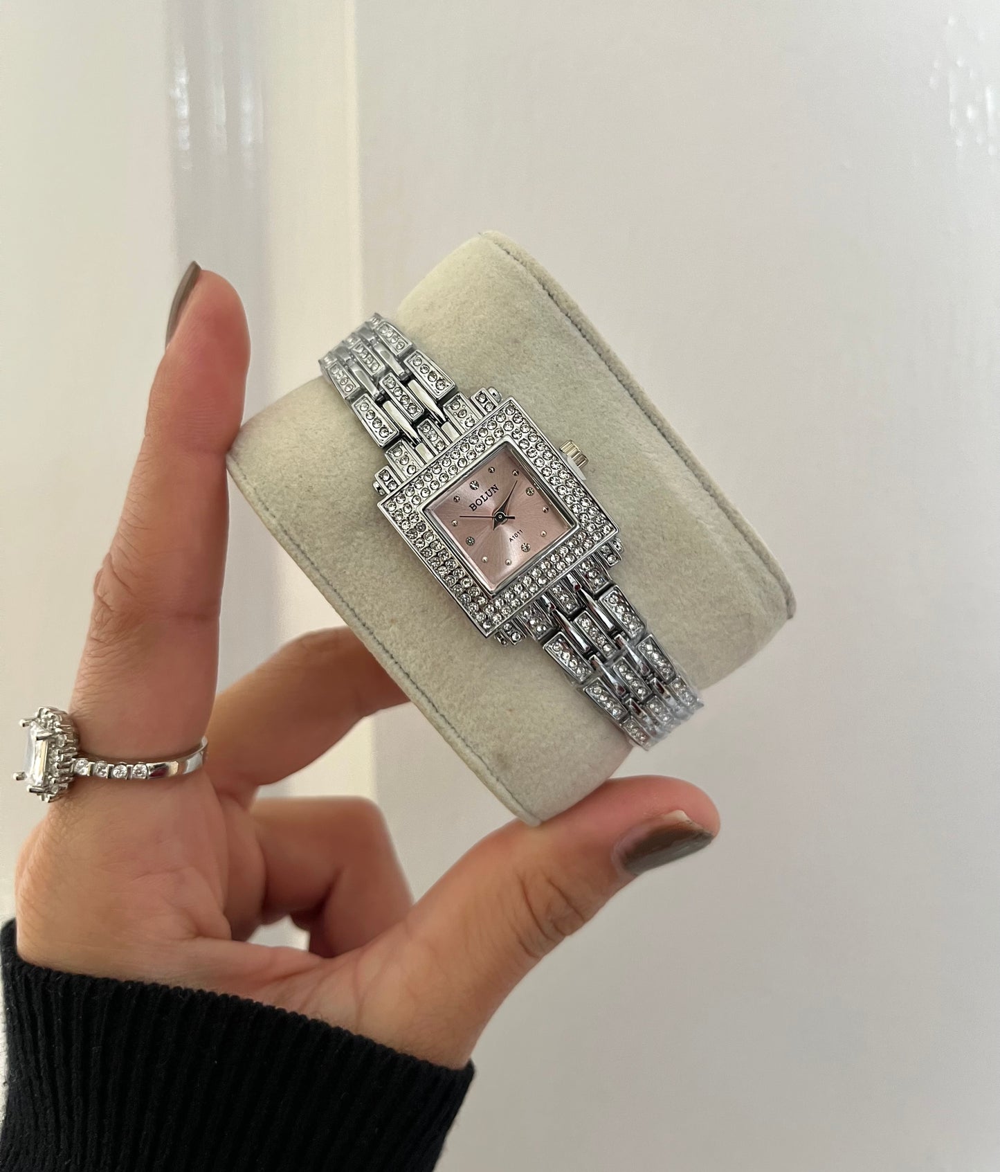 Crystal Frame Watch Pink Dail