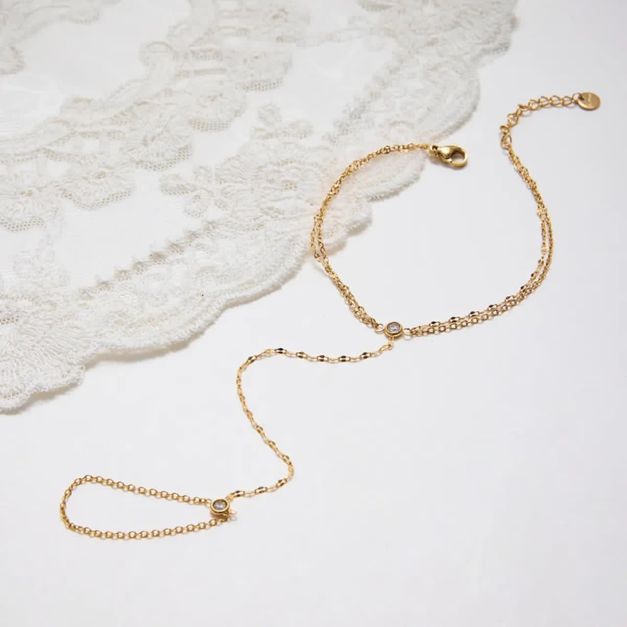 ANJA HAND CHAIN