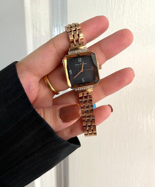 REGAL SQUARE WATCH (BLACK DAIL)