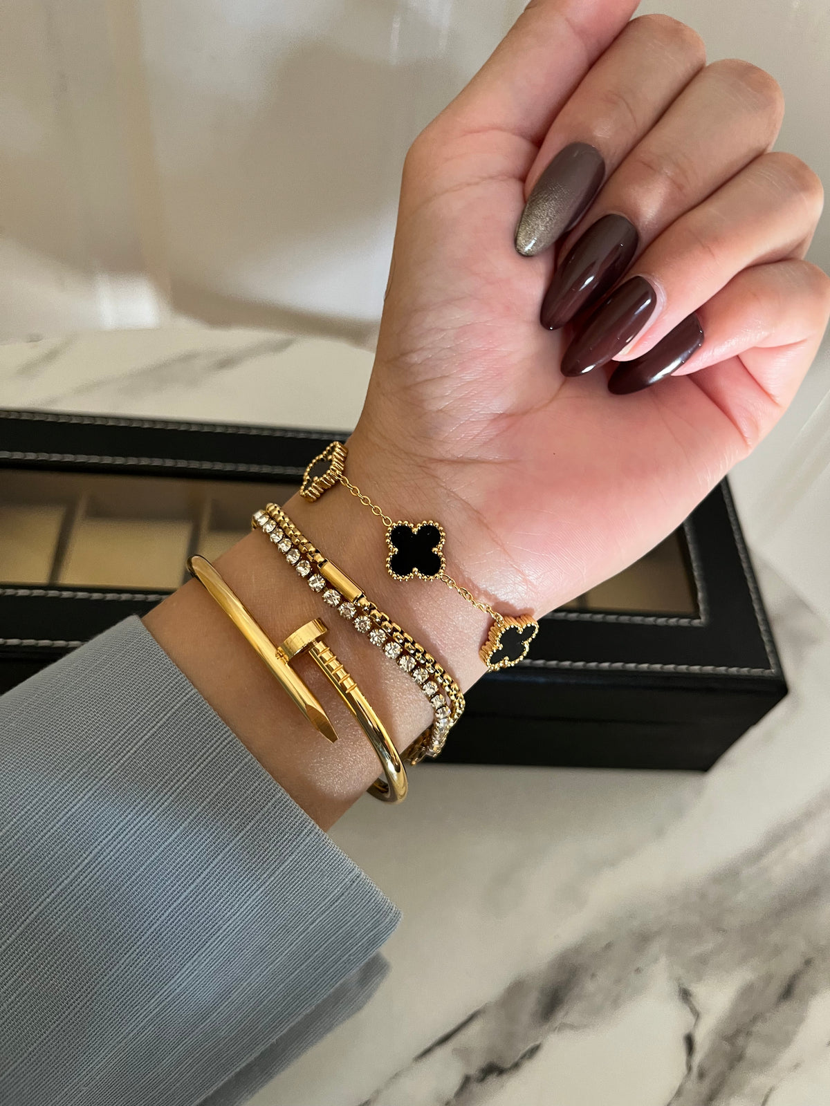 Vera + Clover stack