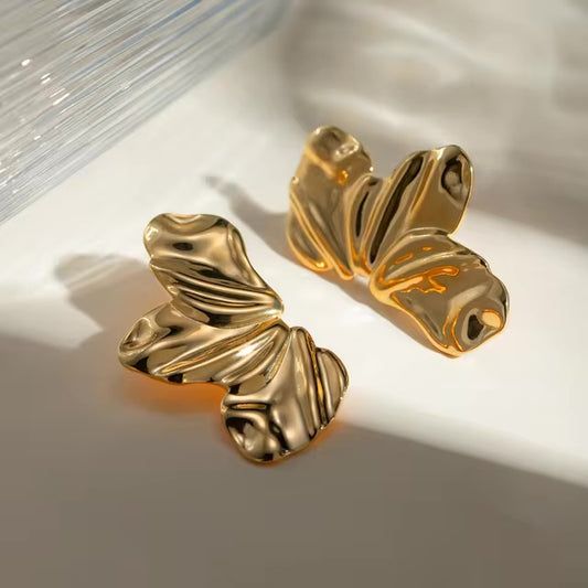 GOLD FLOWER EARRINGS