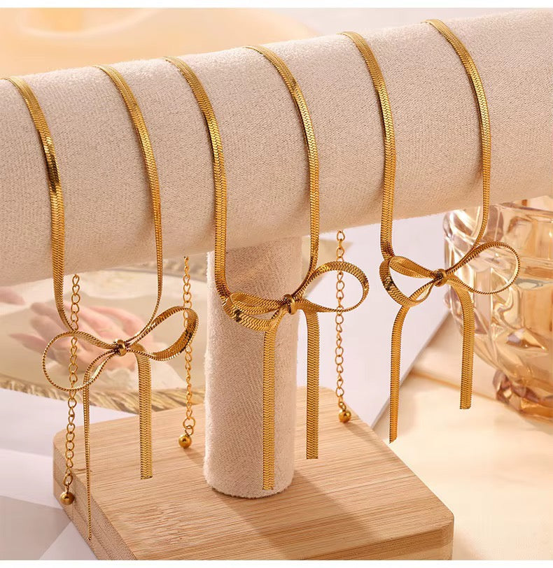 Colette Bow