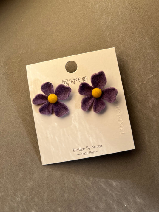VELVET FLORA EARRINGS