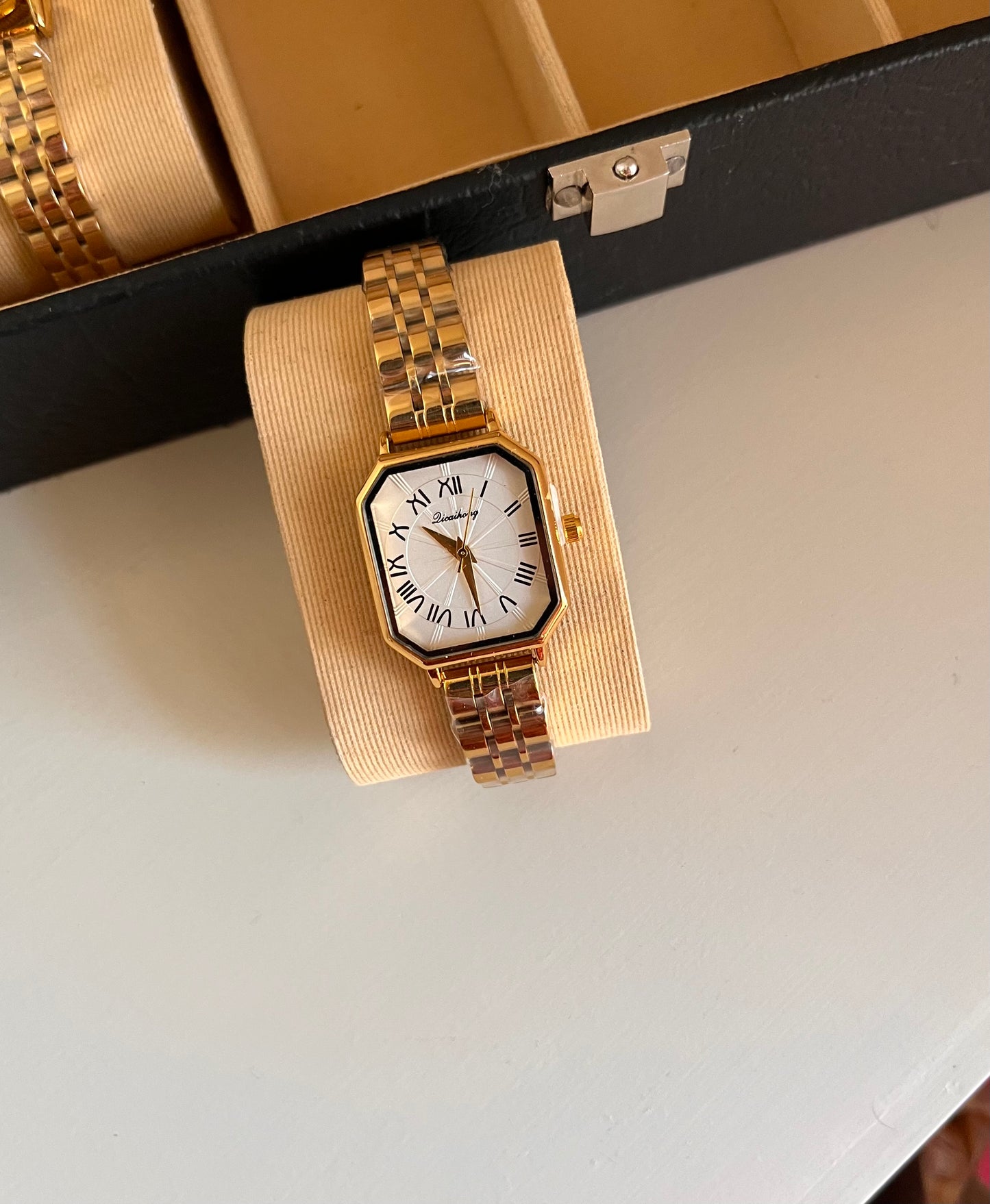The Dutchess Square Dail Watch