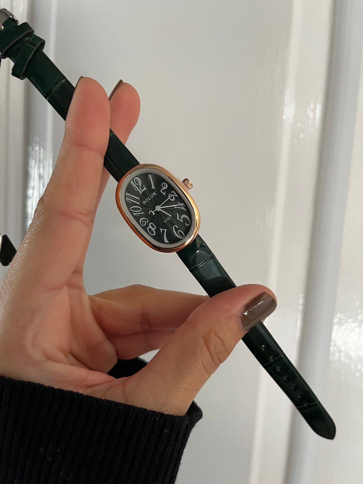 Timeless Oval Deep Green