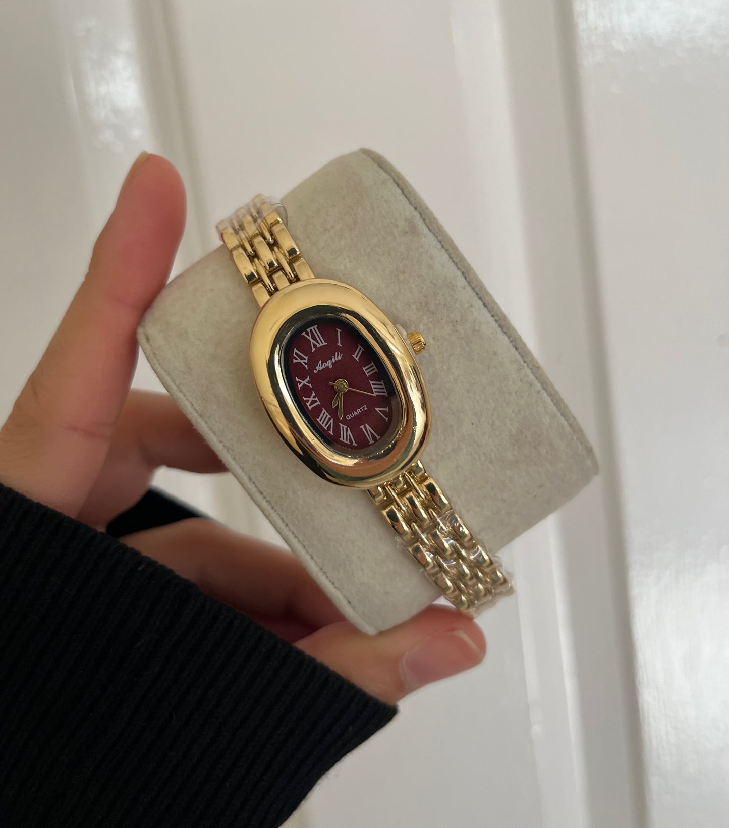 MAROON ROMAN WATCH✨