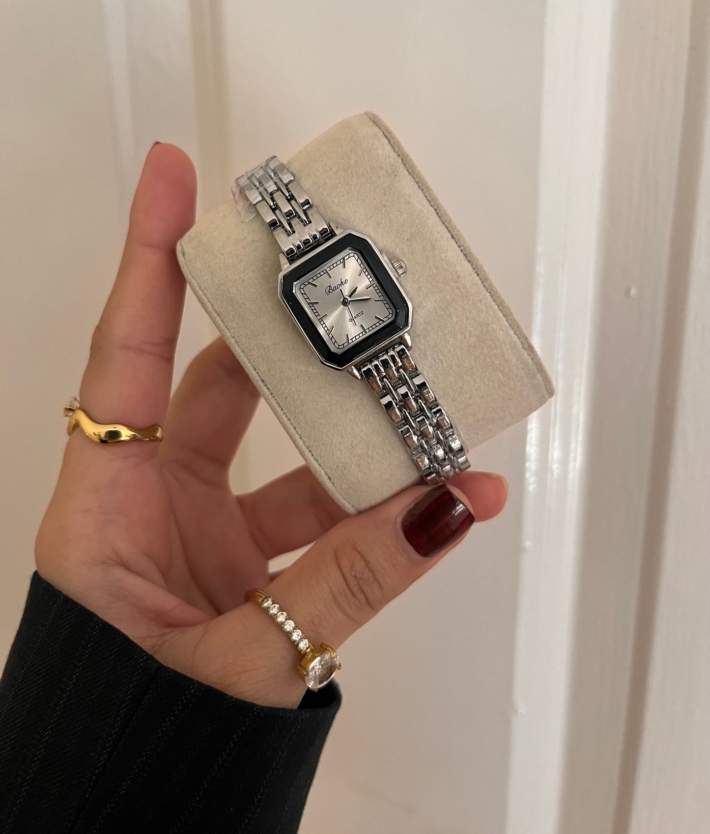 ISABELLA SQUARE LUXURY WATCH-Silver Dial
