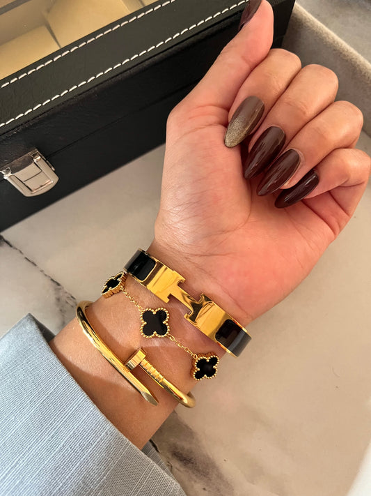 Hermes Black Stack