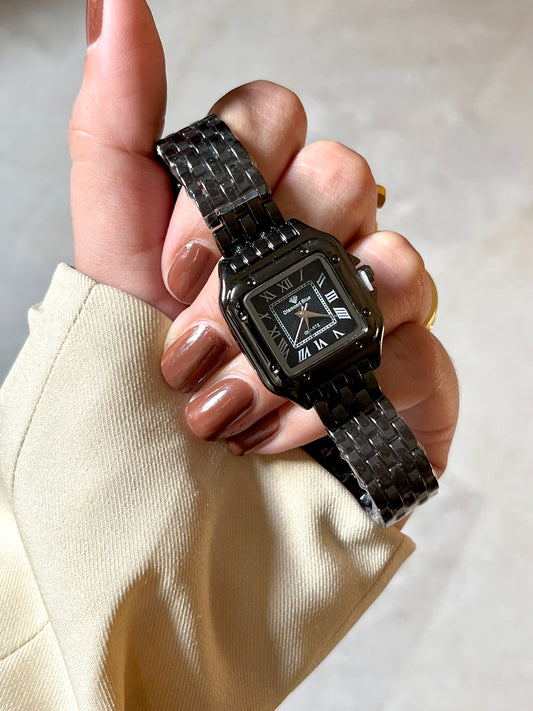 VINTAGE BLACK SQUARE WATCH