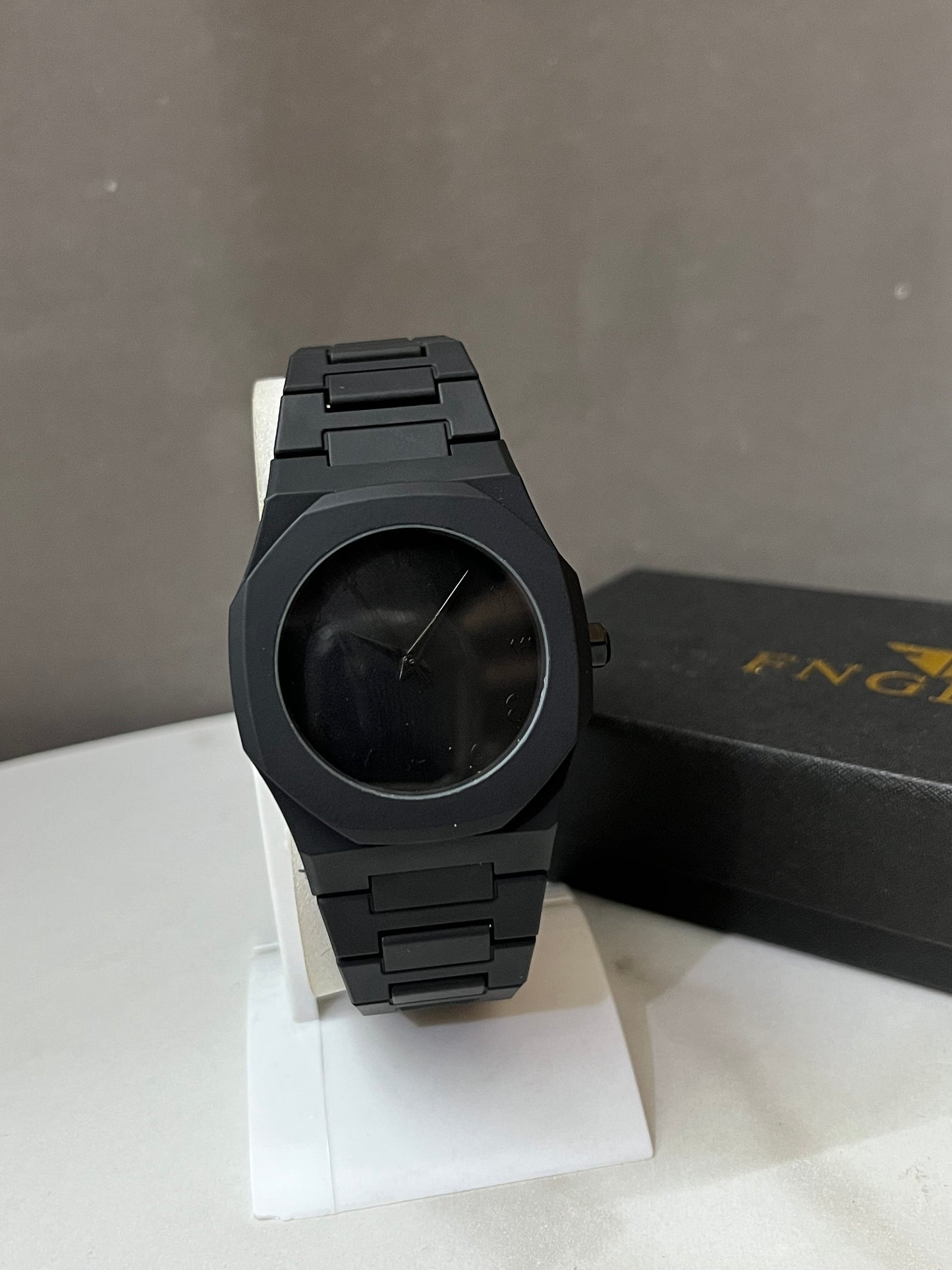 Black Mettalic watch