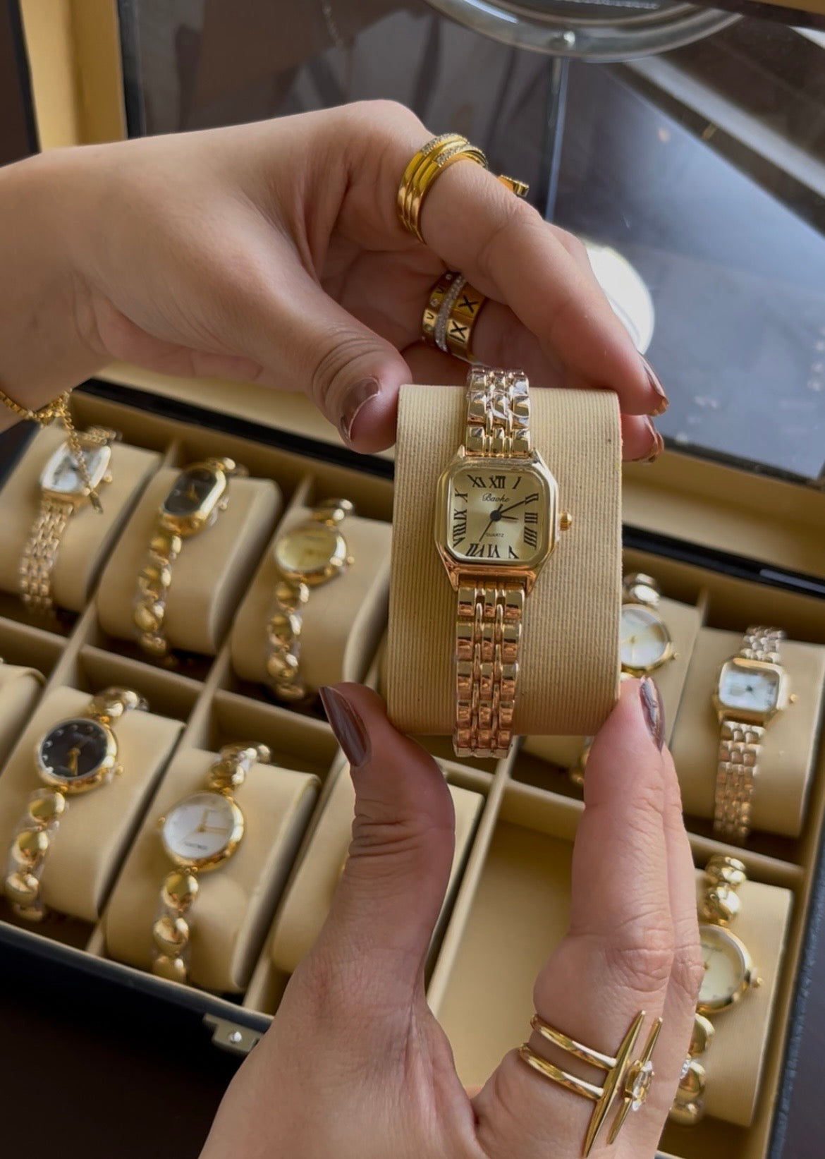 ISABELLA SQUARE LUXURY WATCH-Gold Dial