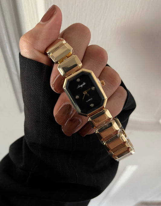 Elysian Black Timepiece