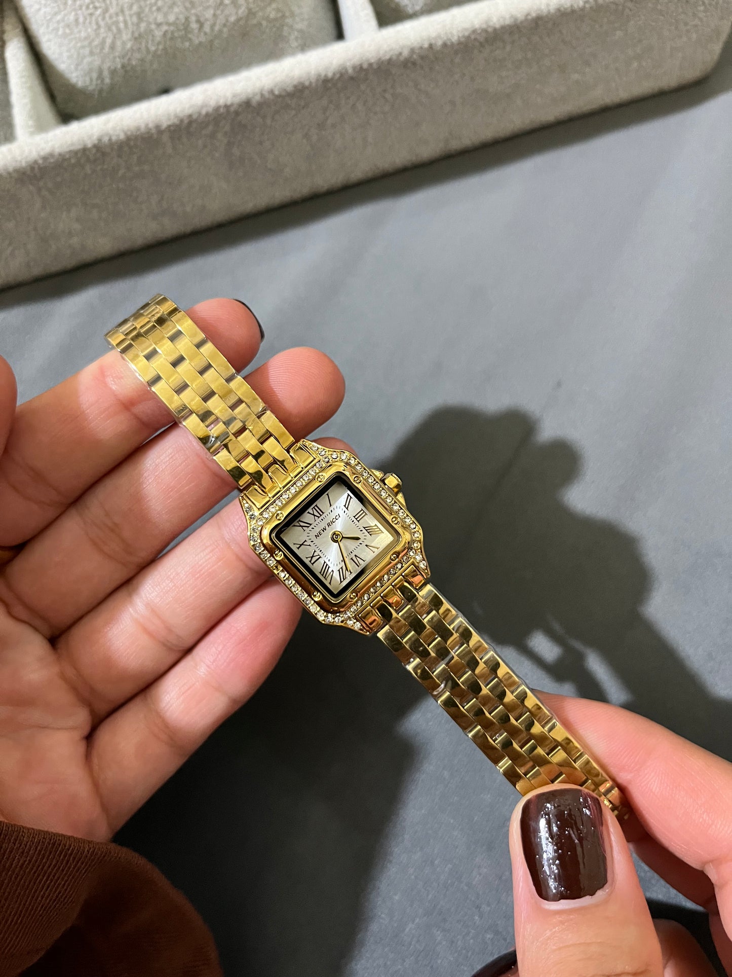 Panthere De Mains Watch
