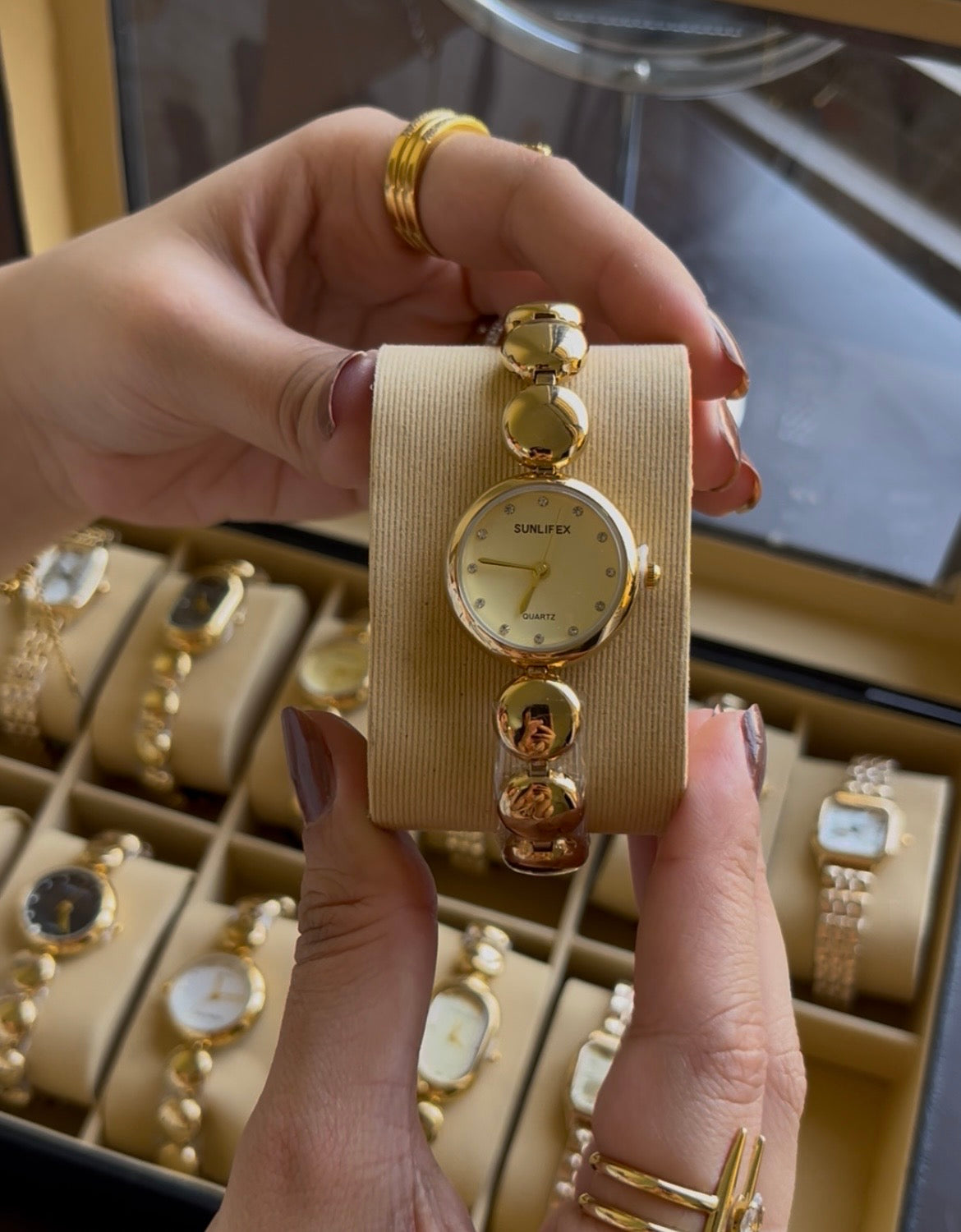 HOURIA RHINESTONES WATCH-Gold Dial