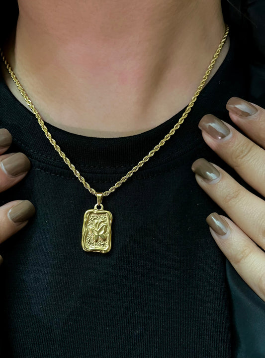 BUTTERFLY CHARM NECKLACE