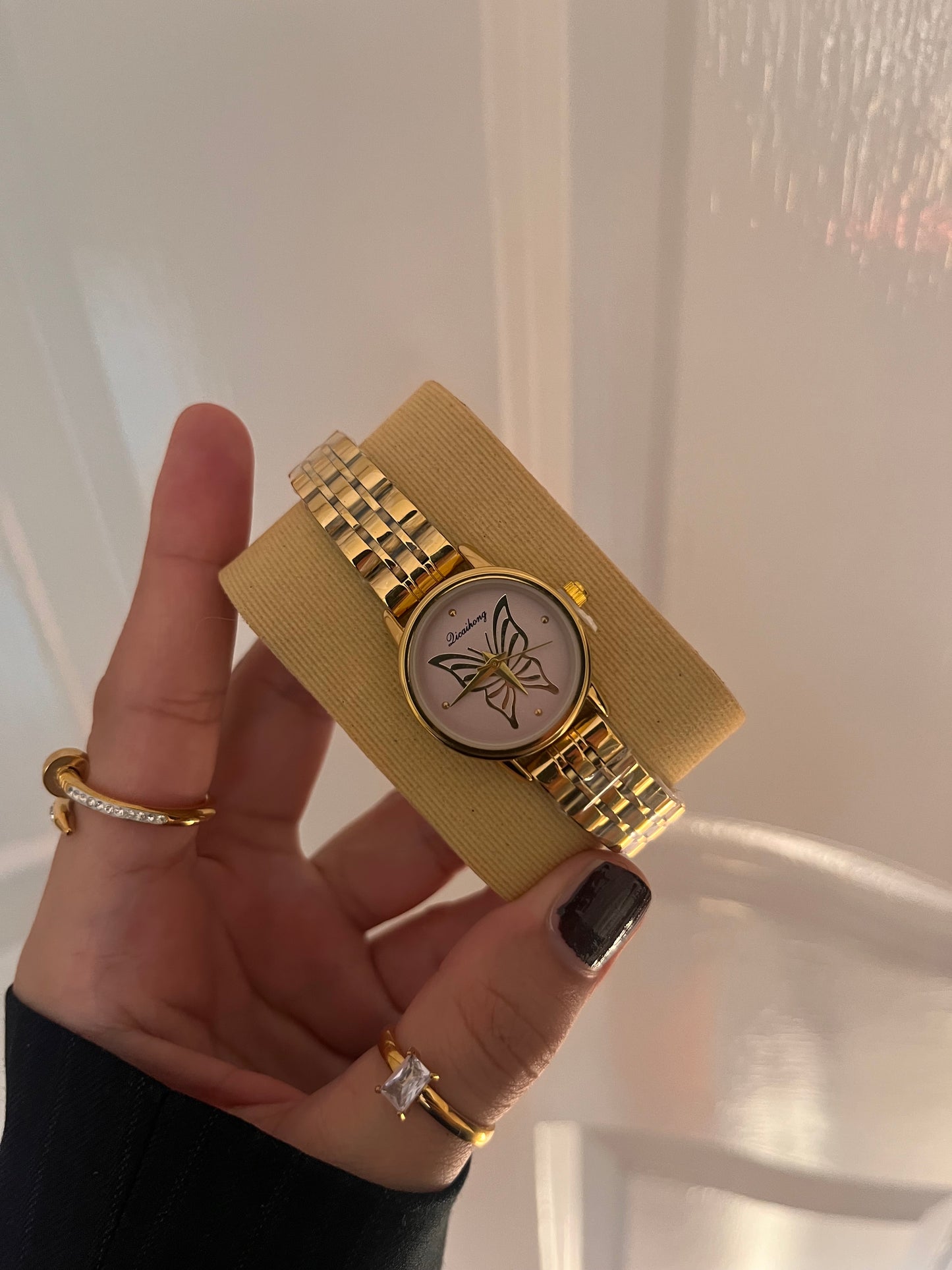 Aura Butterfly Watch